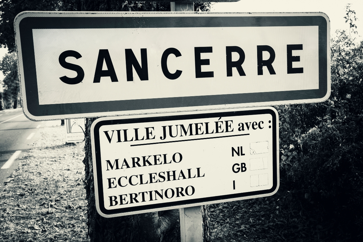Sancerre sign